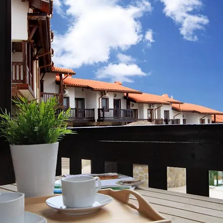 Pearl Apartments 2 * Sozopol